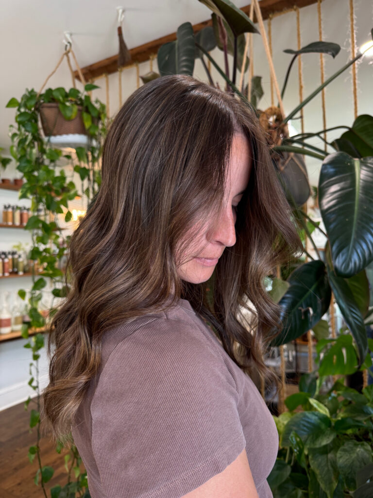 Soft brunette waves